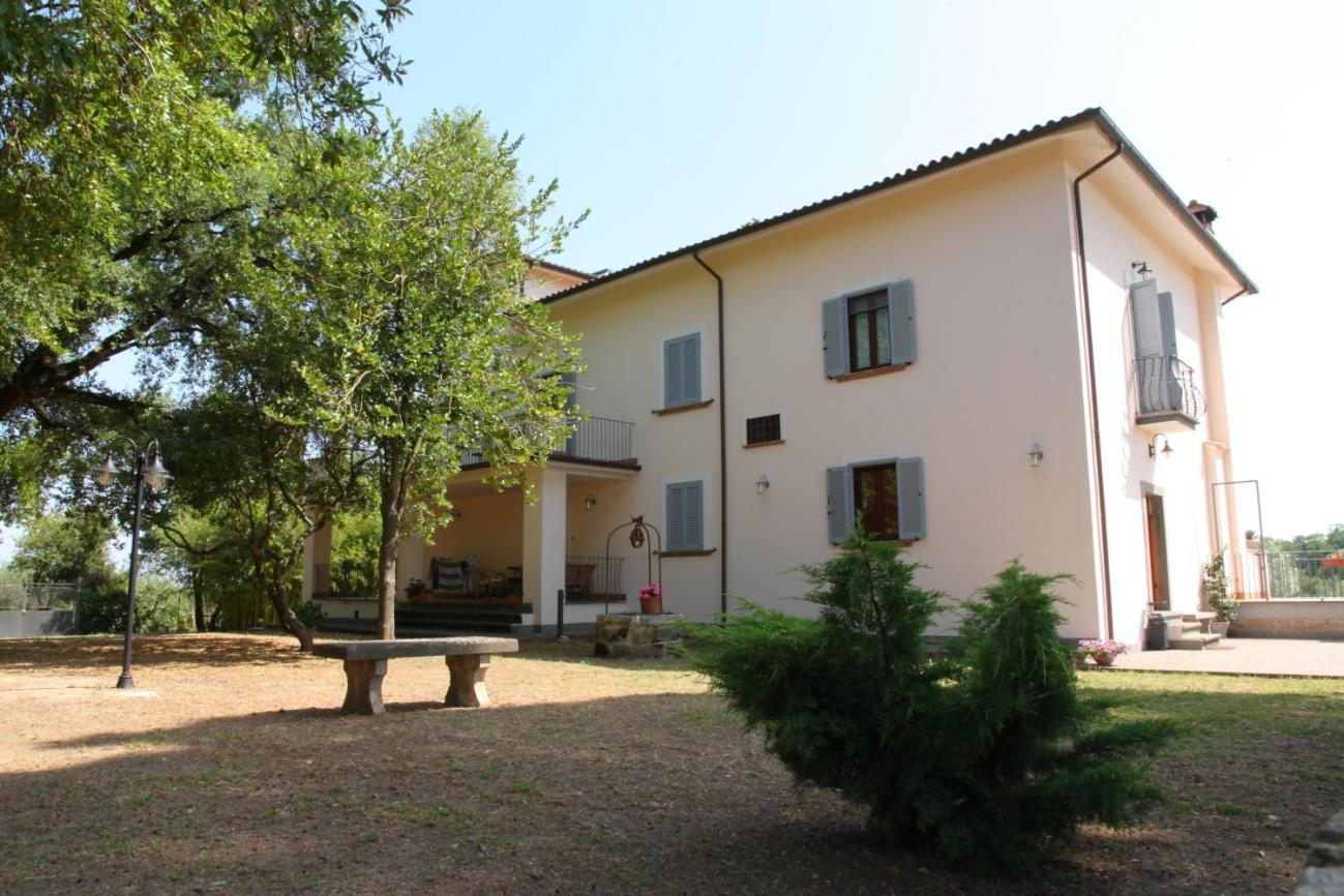 Agriturismo Casale Zuccari Caprarola Kültér fotó