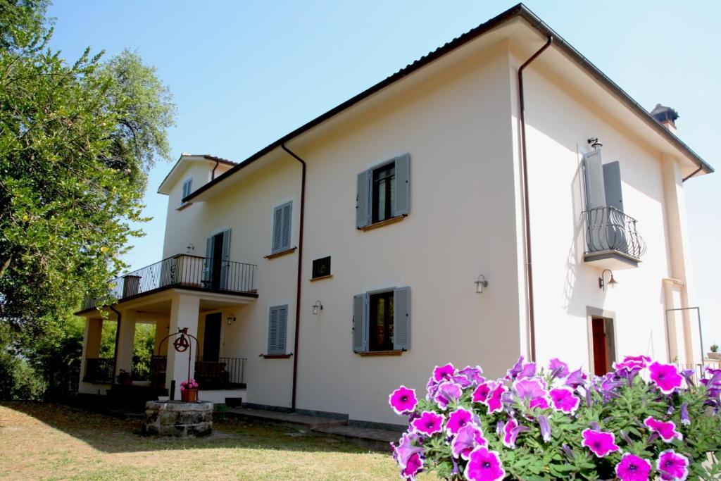 Agriturismo Casale Zuccari Caprarola Kültér fotó